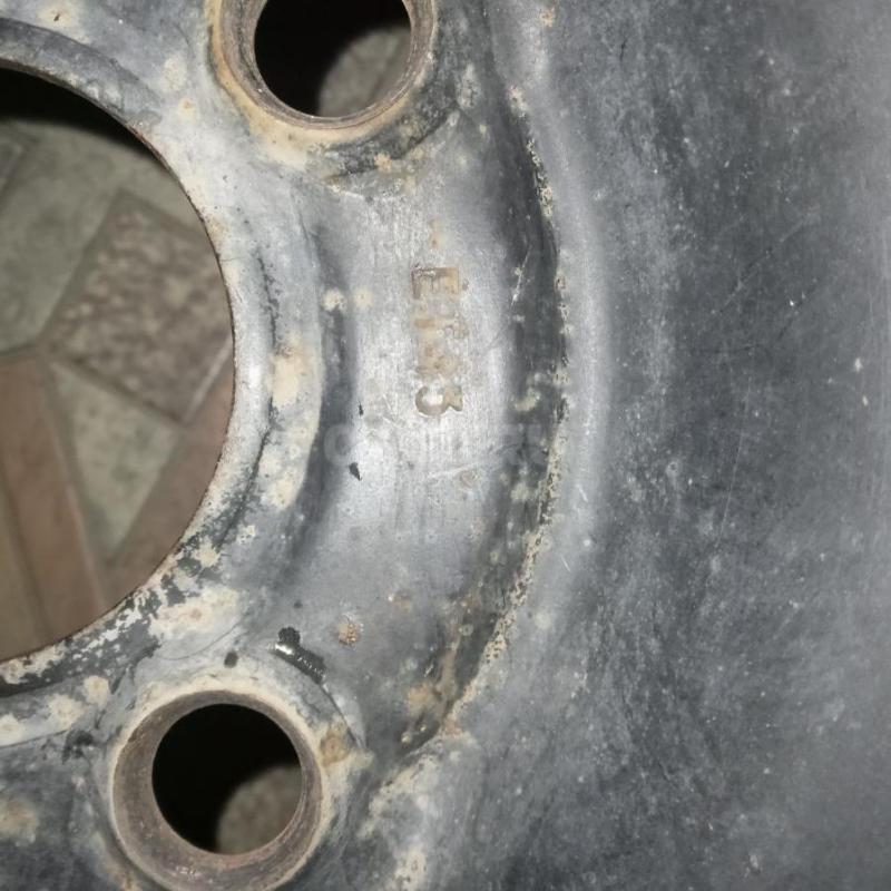 На р14, всего один диск, ЕТ43.  р-н  ОЗТП - Орск