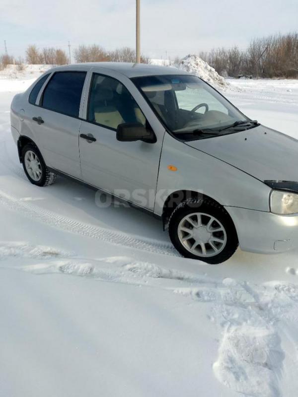 Продам ВАЗ в отличном состоянии эур стекло подъемники музыка сигнализации центр замок двигатель коро - Новоорск