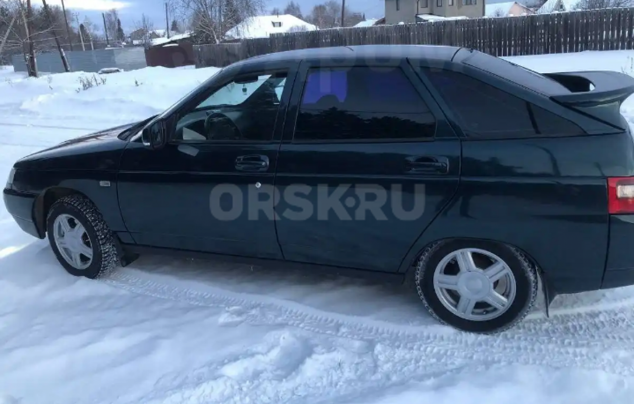 Продаю автомобиль в отличном состоянии с документами всё в порядке машина не битая не крашена очень - Орск