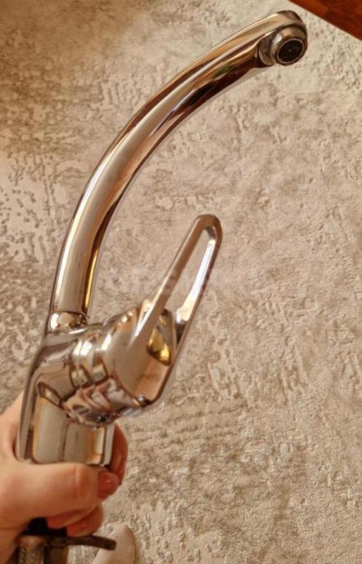 Продам сместитель для кухни Vidima, полностью в рабочем отличном состоянии, тяжёлый качественный, бе - Орск