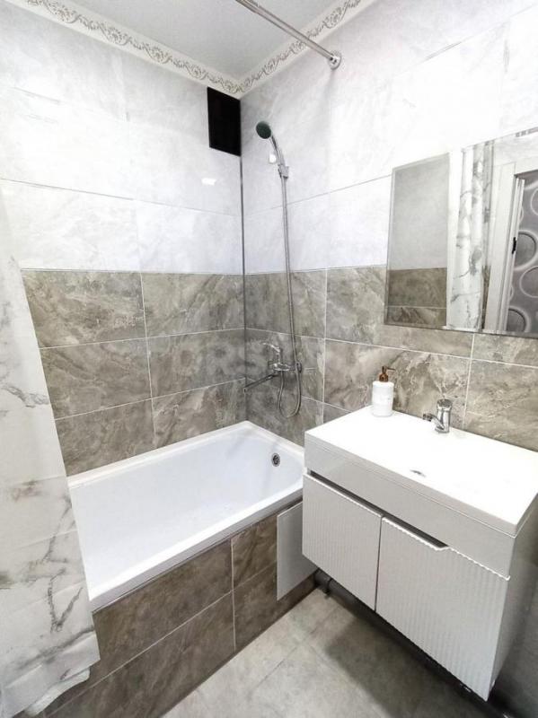 Посуточно 2ух комн квартира. - Орск