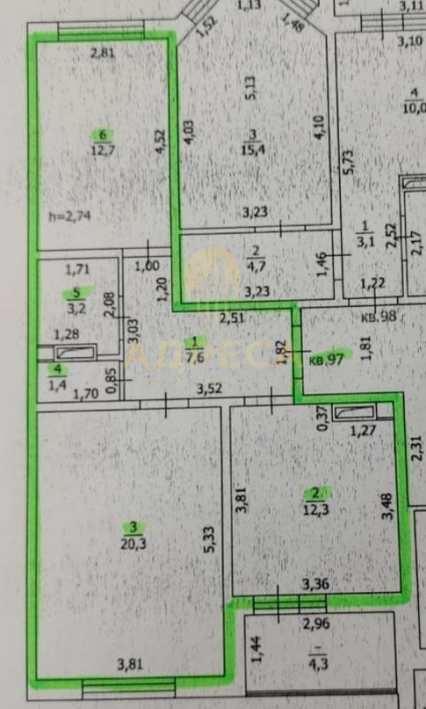 В продаже евро 3-ка, кухня-гостиная 21  кв м, 2 спальни,  раздельный с/у,  из мебели - кухня в 3 уро - Оренбург