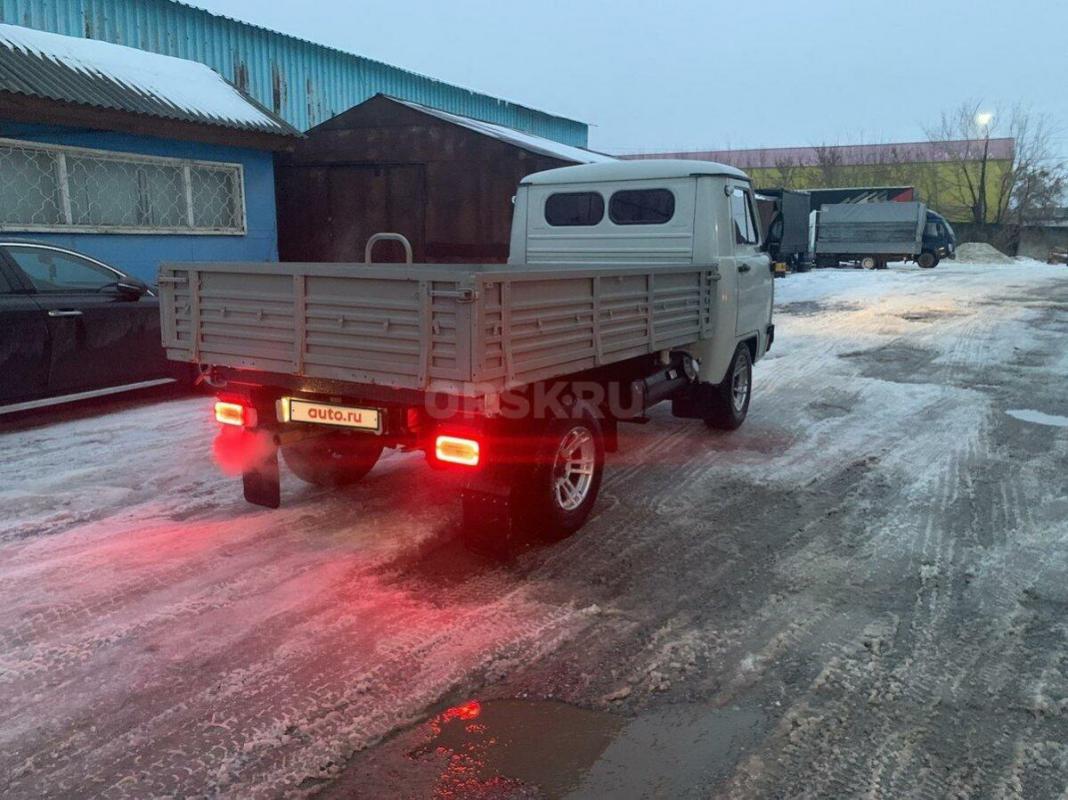 Продаю уаз 3303 2012 года в отличном состоянии машина не битая не крашена очень хорошем состоянии вл - Орск