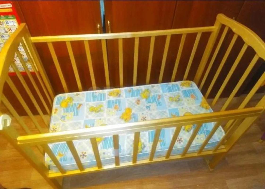 Продам детскую кроватку, с бортиками, с матрасом - Орск