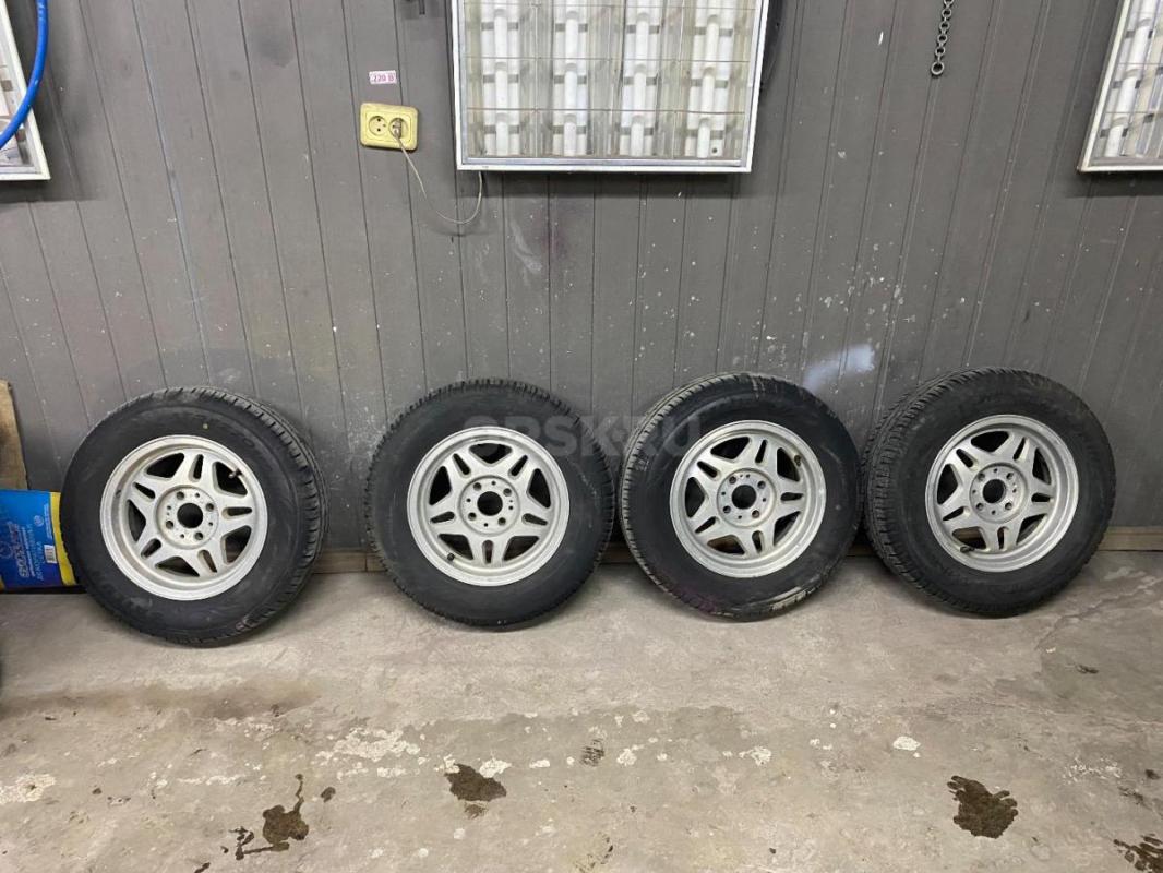 R13 : Продам комплект летних колёс R13 на кованных дисках ВСМПО  на ВАЗ, отбалансированная, отл. сос - Орск