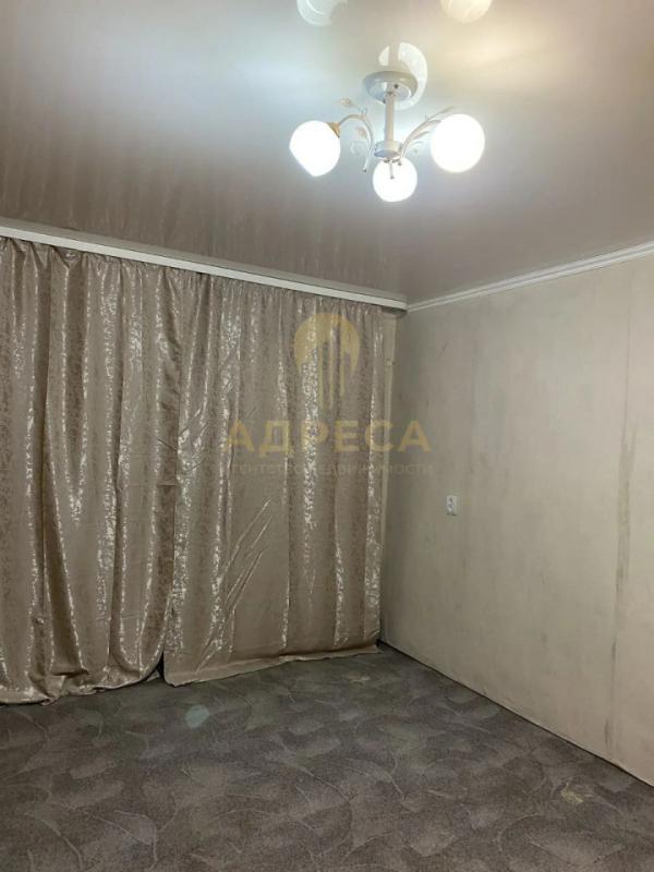 Продам теплую уютную квартиру в Тихом спальном районе с развитой инфраструктурой. - Оренбург