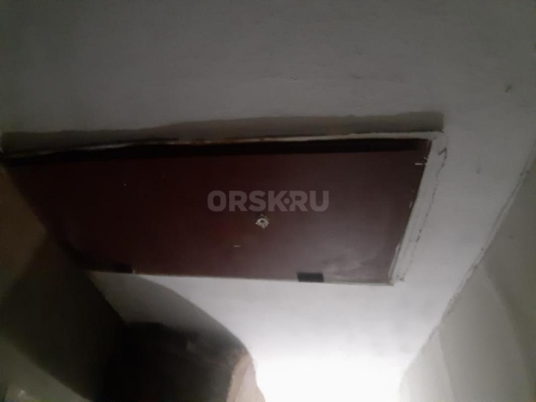 Продам срочно железную дверь - Орск