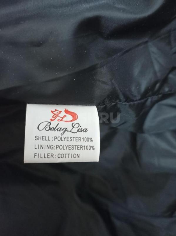 Продам пуховик (женский) с капюшоном,,,красного цвета (очень красивый),,, размер 50-52,,, длина до к - Орск