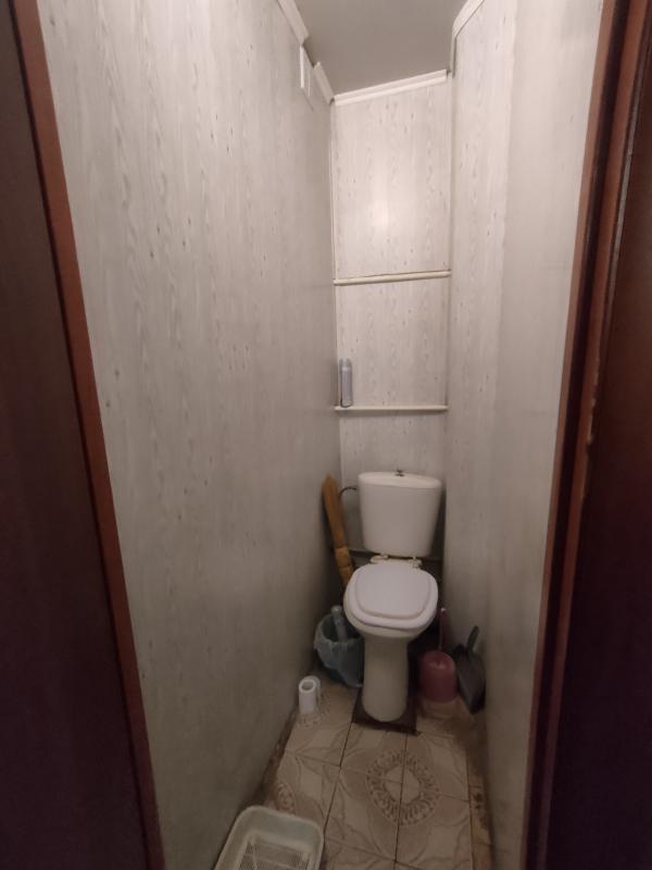 Продаётся уютная двухкомнатная квартира общей площадью 44 квадратных метра, расположенная на верхнем - Новотроицк