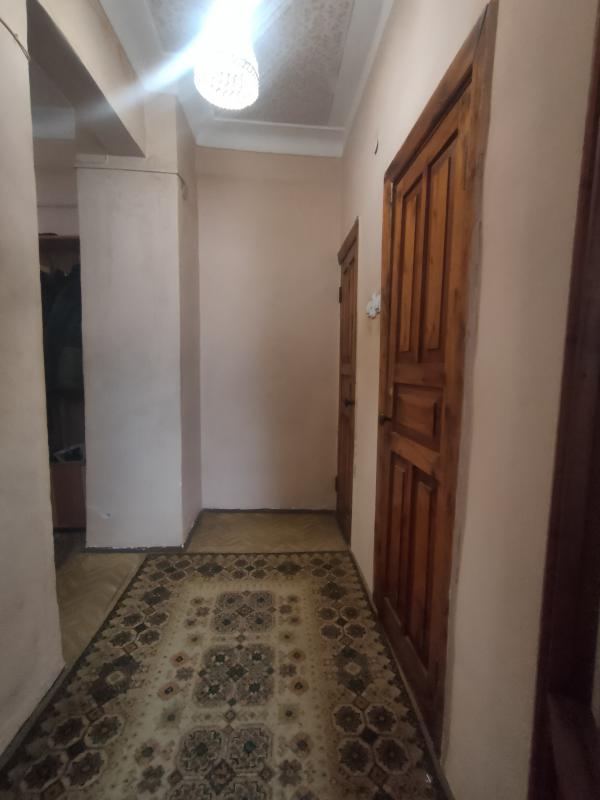 Продаётся уютная квартира в городе Новотроицк, улица Черемных, 3. - Новотроицк