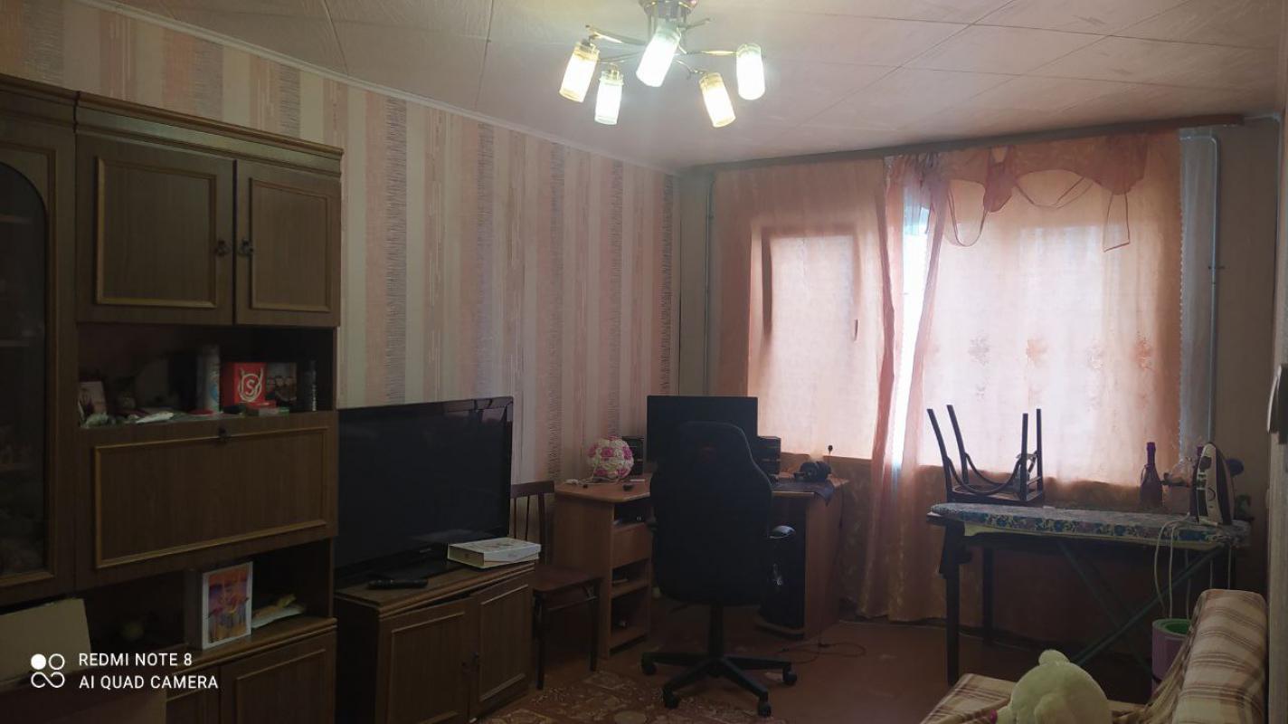 Продаётся уютная трехкомнатная квартира площадью 60.1 квадратных метров на пятом этаже пятиэтажного - Новотроицк