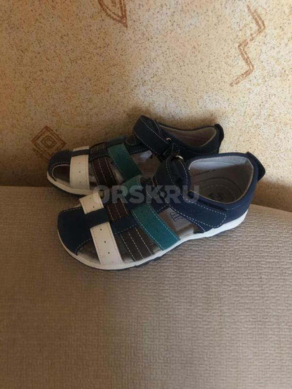 Продам куртка весна-осень,рост 128 -500 руб.толстовка рост 122 - 300 руб. - Орск