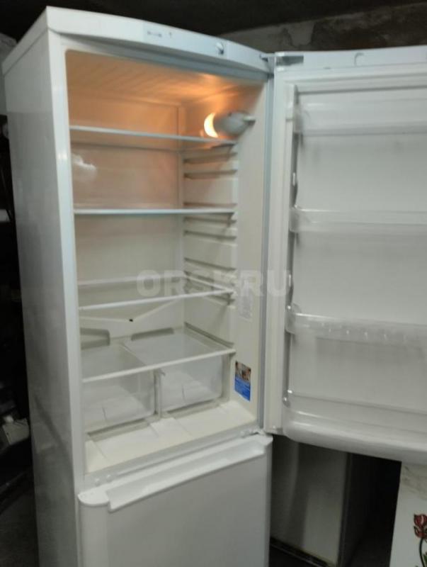 Продам холодильник indesit IB181, рабочее состояние, новые уплотнители дверей. - Новотроицк