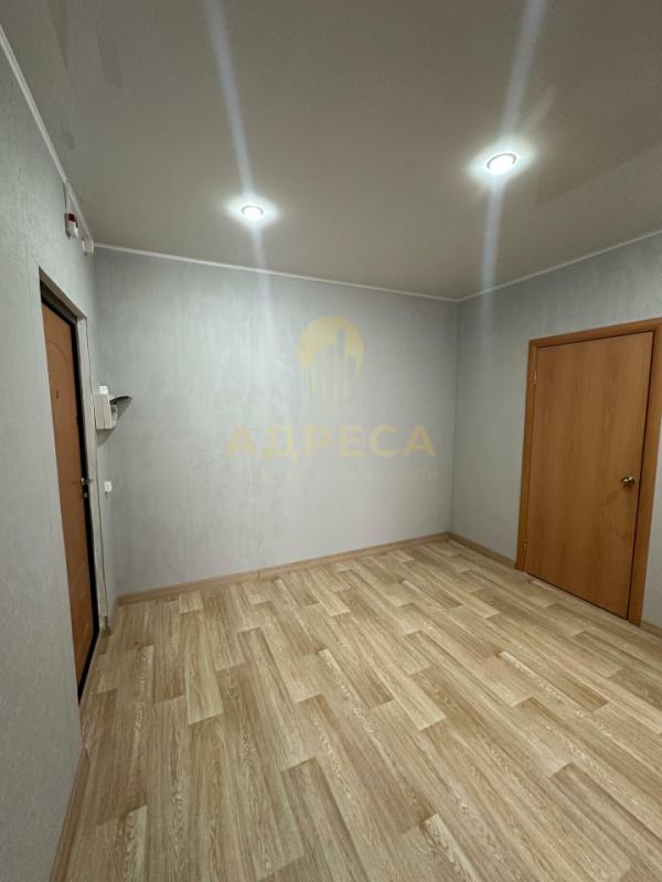 Продается уютная евро двухкомнатная квартира с новым ремонтом. - Оренбург