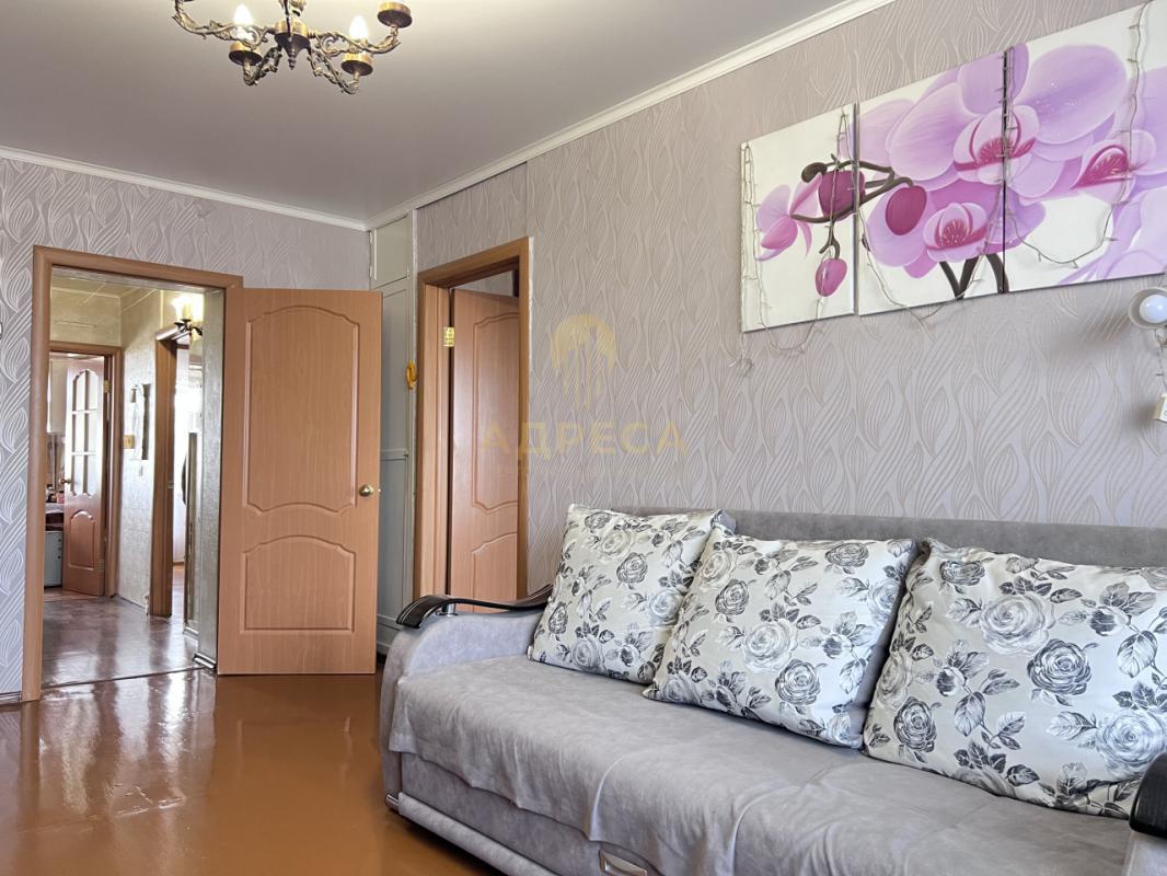 Продаётся тёплая, просторная 3 -х комнатная квартира на 5 этаже 5-ти этажного кирпичного  дома!!! - Оренбург