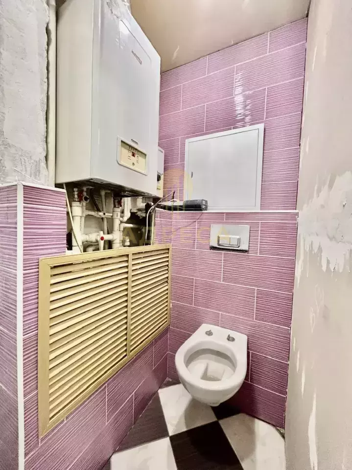 Продается шикарный двухэтажный дом  мансардного типа. - Оренбург