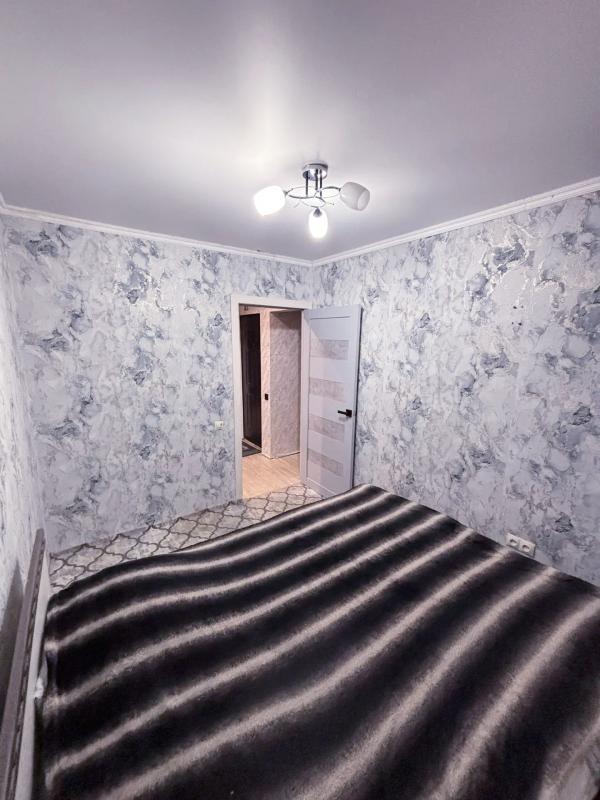 ПРОДАЕТСЯ ХОРОШАЯ УЛУЧШЕННОЙ ПЛАНИРОВКИ 2Х-КОМНАТНАЯ КВАРТИРА В САМОМ ЛУЧШЕМ РАЙОНЕ ГОРОДА на остано - Новотроицк