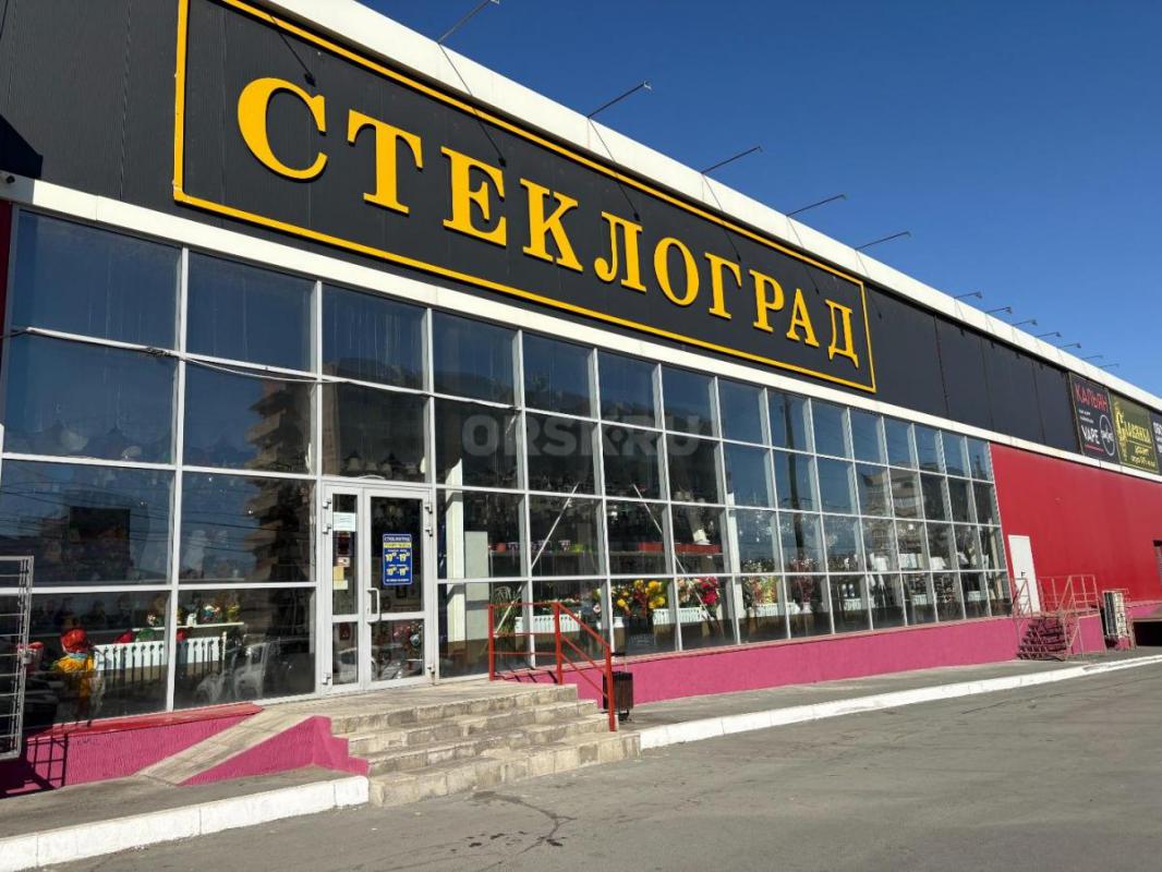 Вакансия Продавец-консультант 2/2. - Орск