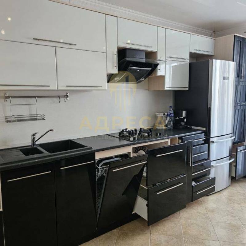 Предлагаем вашему вниманию шикарную 3 комнатную квартиру в самом престижном районе нашего города! - Оренбург