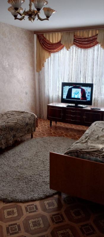 В продаже 3-комнатная квартира по адресу:  г. - Новотроицк