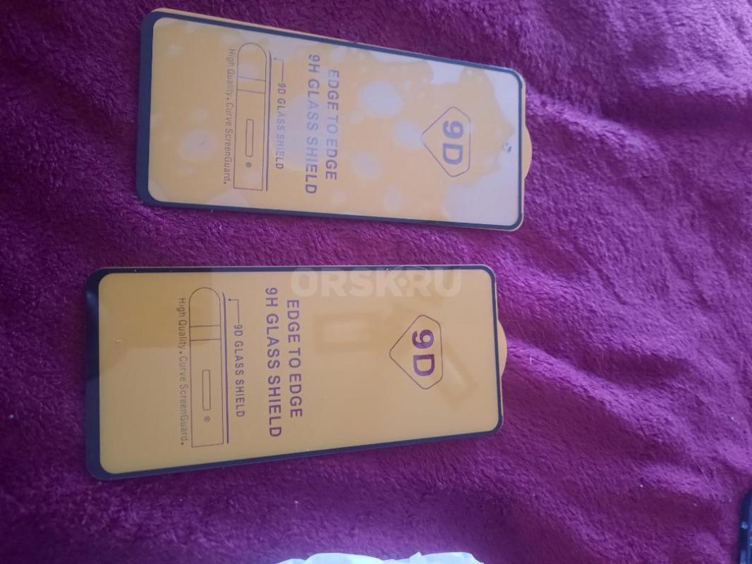 Продам запчасти на Samsung кое-где поменять стекло надо аккумуляторы живые стекло Защитное на Samsun - Орск