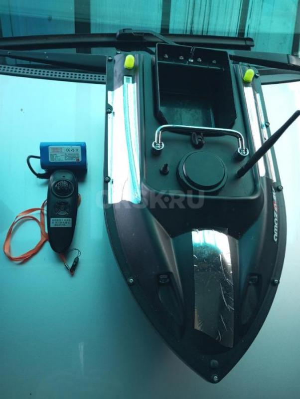 Продам новый прикормочный кораблик AMAZIN, 1 бункер, без GPS. - Орск