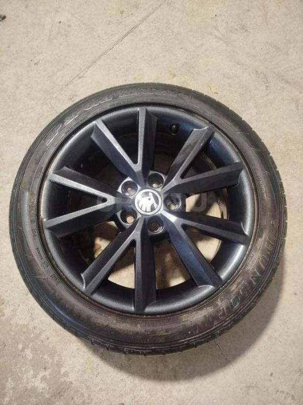 колеса R16 в отличном состоянии. - Гай