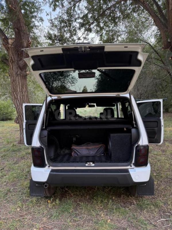 Продам Ваз Нива Legend в полной комплектации я один собственник на гарантии, есть все. - Орск