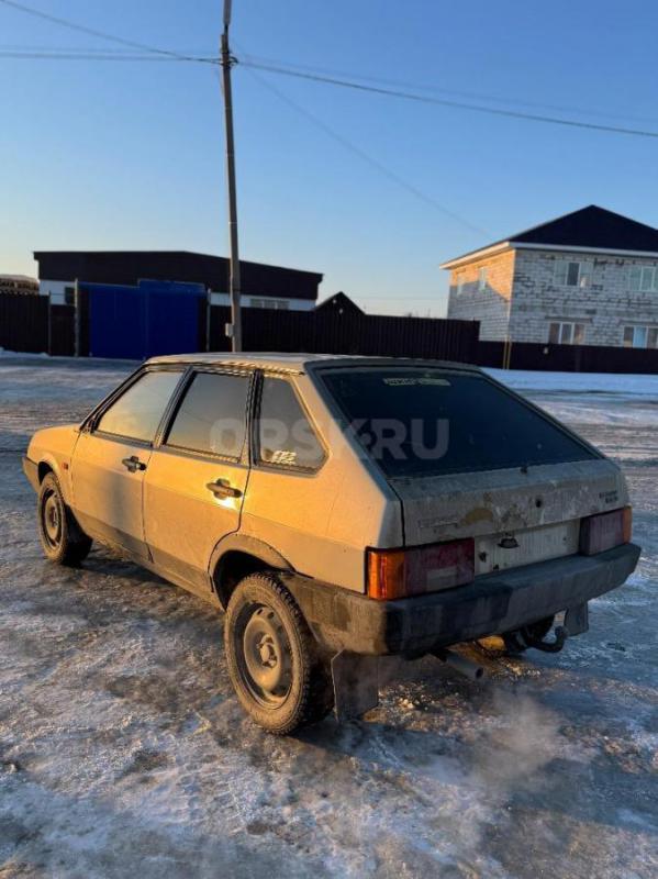 Продам ВАЗ 2109 2002 года (карбюратор), автомобиль на ходу, снята с учёта. - Орск