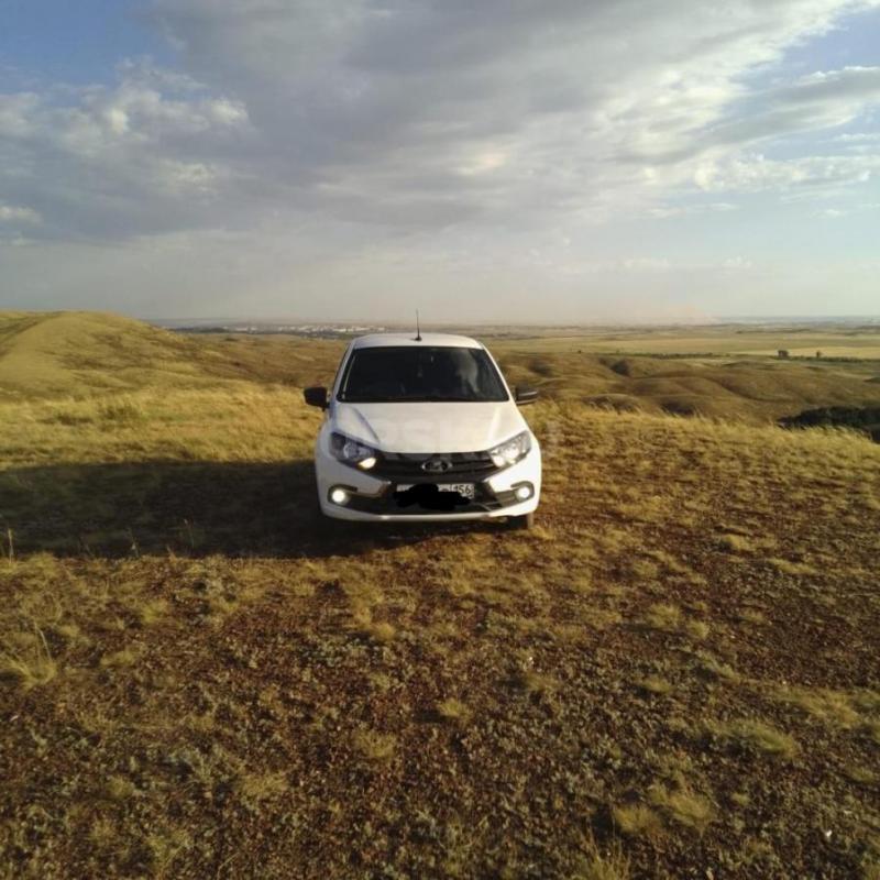 Продам Гранту, 2020 г. - Орск