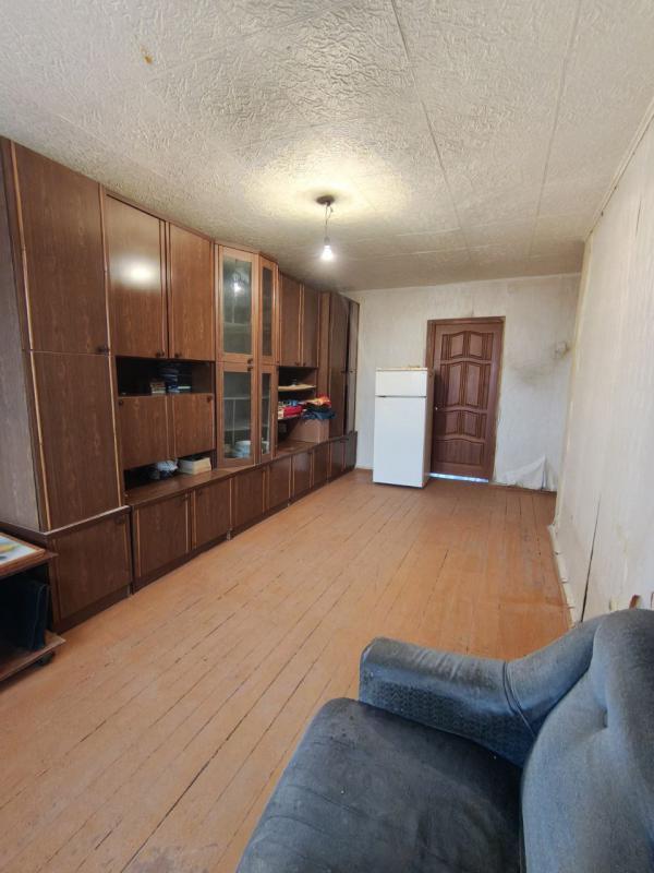 Продается 3-комнатная квартира по адресу: г. - Новотроицк