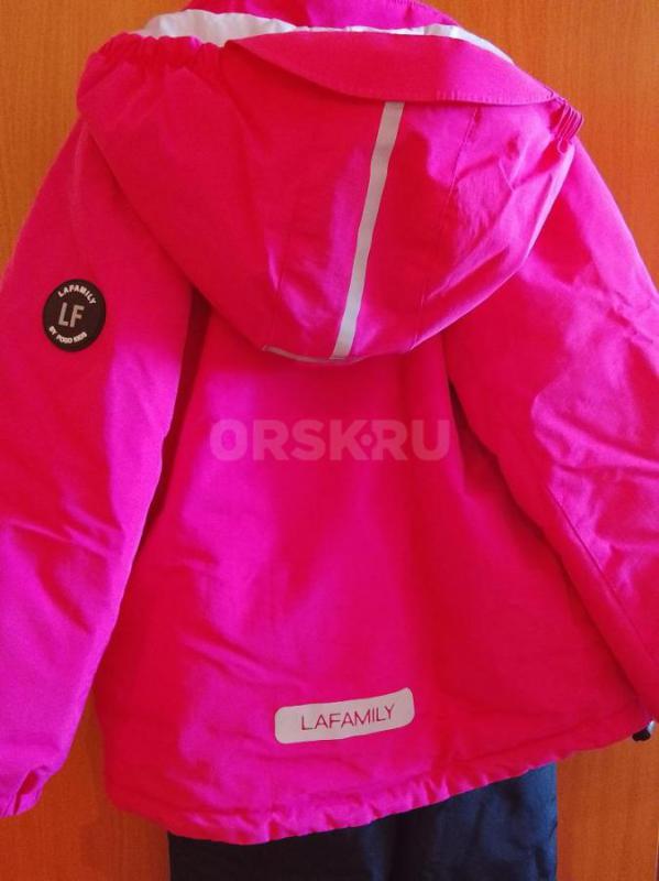 Продаются вещи на девочку: теплый костюм (куртка+штаны) - размер 116см, хлопковый яркий свитшот - ра - Орск