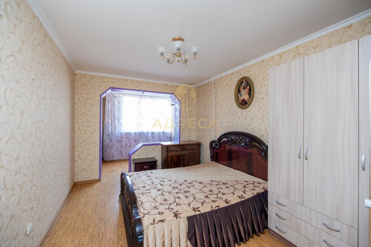 Продается 3-комнатная квартира с дизайнерским ремонтом. - Оренбург