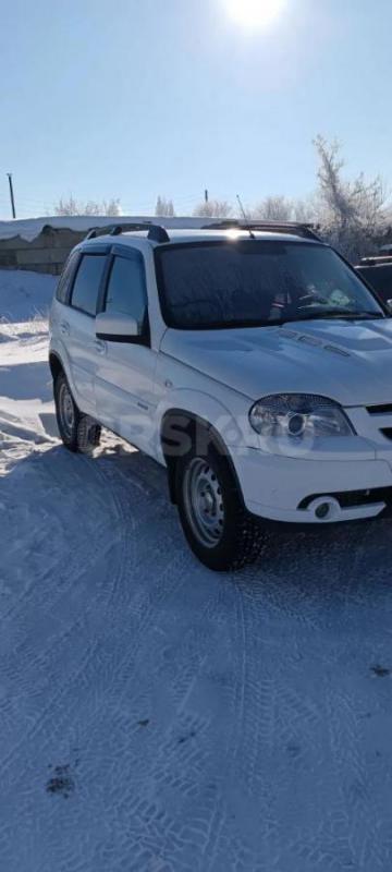 Продам (собственник) niva Chevrolet полностью обслужена, в руках у пенсионера 8 лет, следил всегда т - Орск