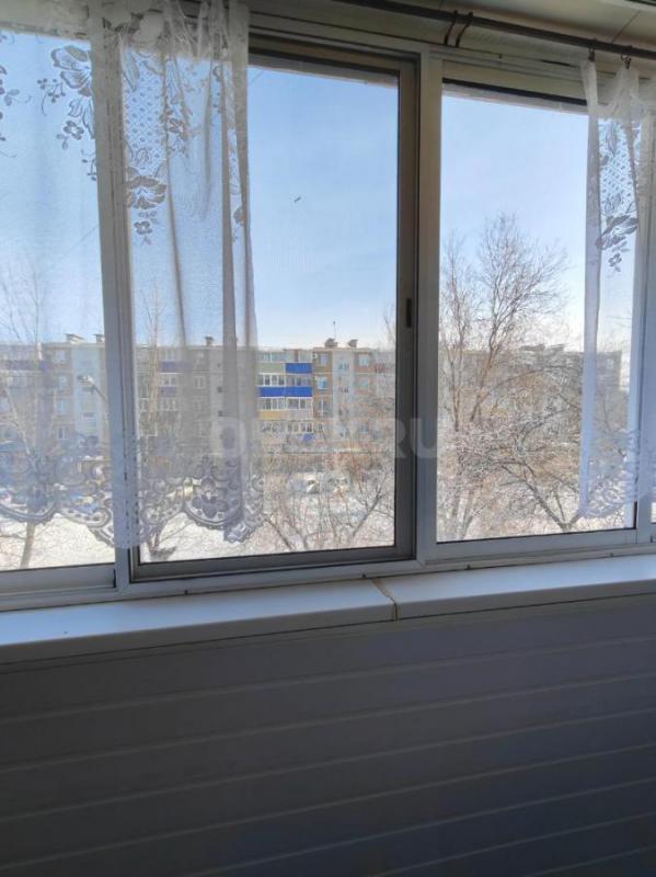 Продается теплая 2-х комнатная квартира, планировка распашонка, по 
ул. - Орск