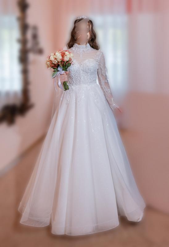 Предлагаю Вашему вниманию изысканное свадебное платье, которое ждет свою новую обладательницу. - Гай