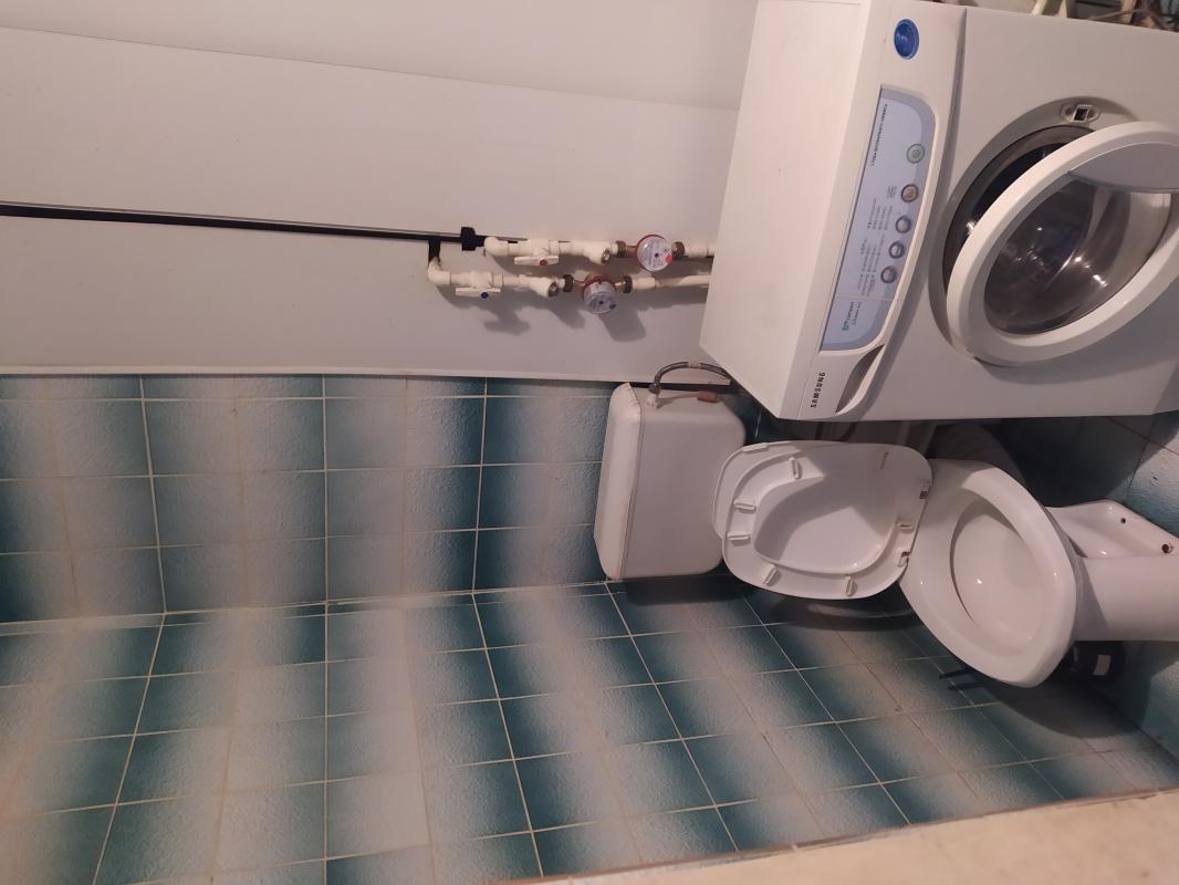 Сдаётся 3 комнатная квартира старого типа 78 кв. - 