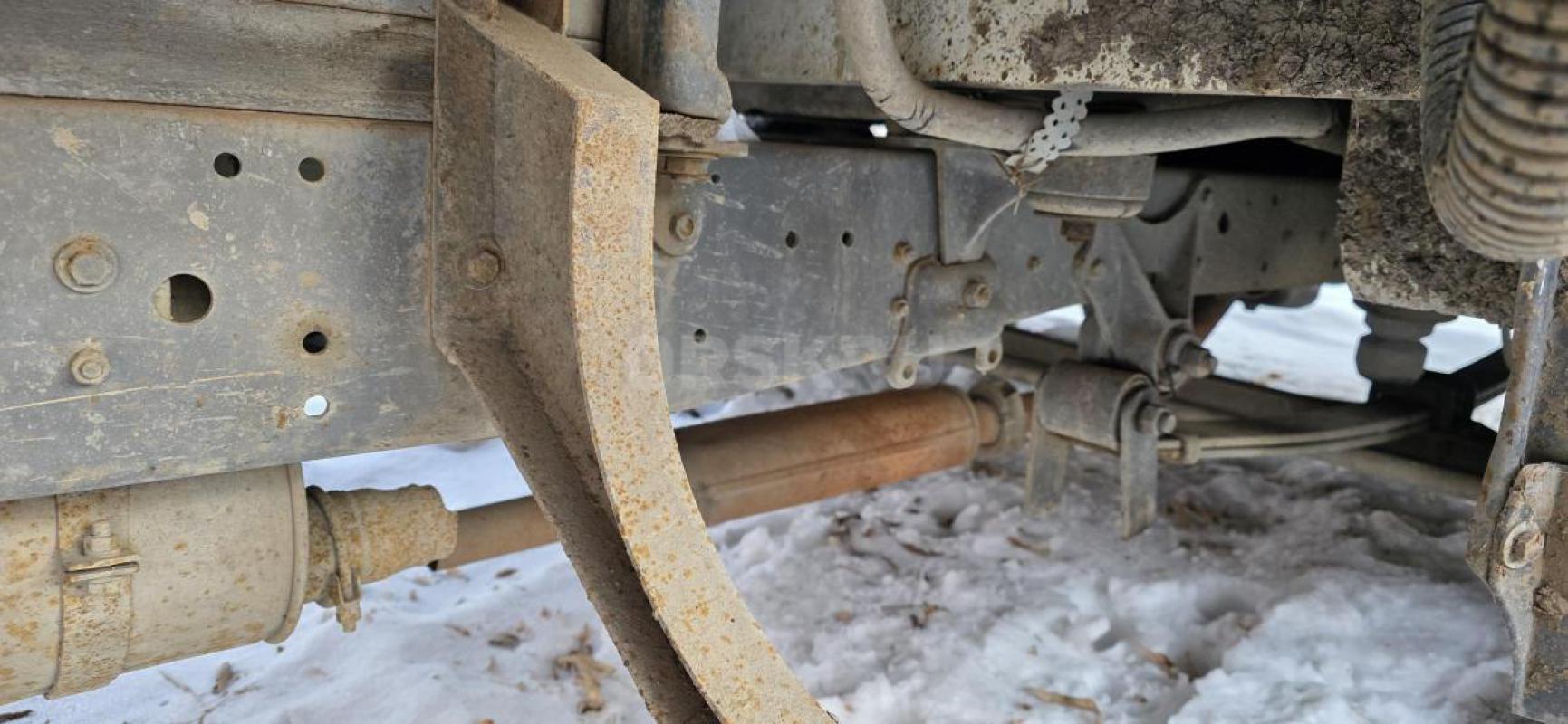 Продам бортовую газель рабочее состояние 3,2 метра борт, лобовое целое, аккумулятор новый, резина жи - Орск