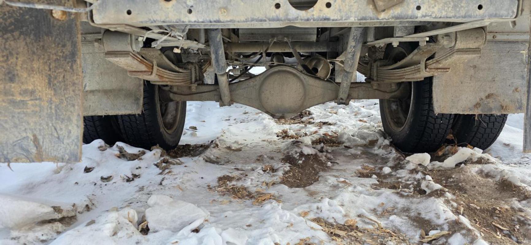 Продам бортовую газель рабочее состояние 3,2 метра борт, лобовое целое, аккумулятор новый, резина жи - Орск