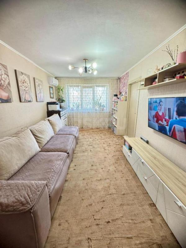 Продается уютная трехкомнатная квартира на первом этаже. - Орск