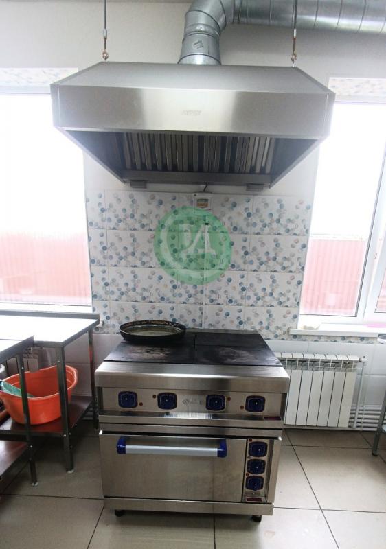 Продам магазин-пекарню в Адамовке на улице Советская д.97. - Адамовка