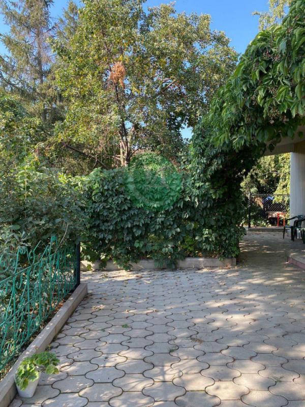 К продаже предлагается индивидуальный жилой дом на земельном участке полностью пригодный для комфорт - Орск