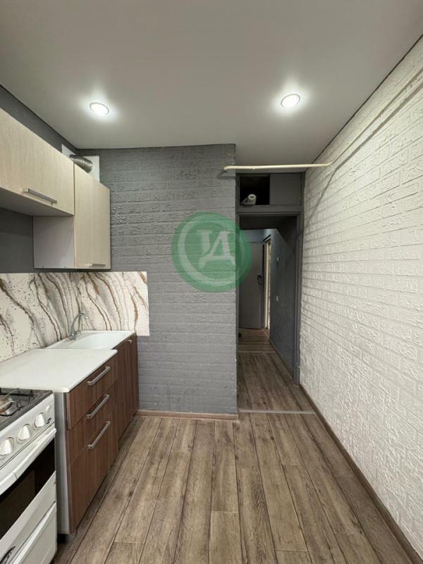 Продается 1 комнатная квартира в развитом районе г. - Орск