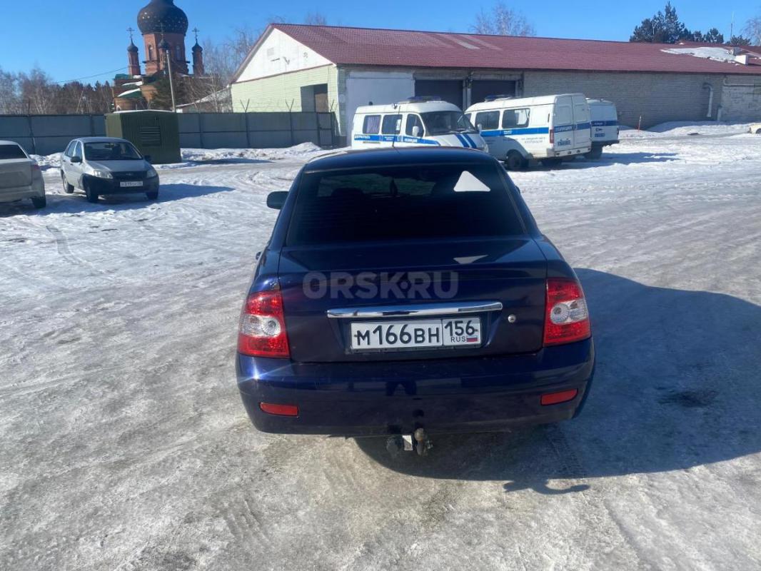 Продам состояние по технике хорошее, много чего сделано по мотору, ходовой, дно целое, по кузову ест - Орск