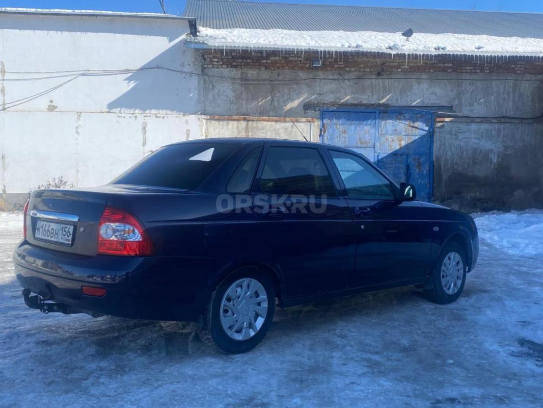 Продам состояние по технике хорошее, много чего сделано по мотору, ходовой, дно целое, по кузову ест - Орск