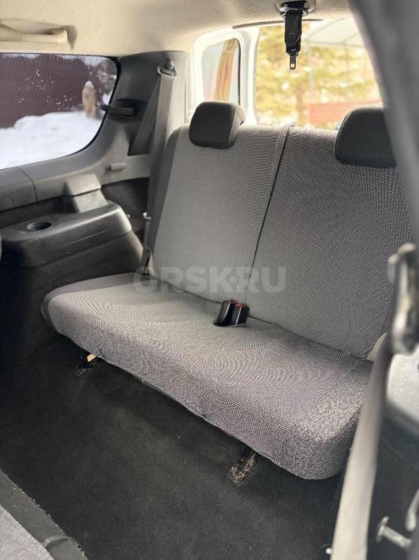 Пробег 174000. 2017 год, подогревы сидений, кондиционер, 7 мест. 3 собственника (по факту два). - Орск