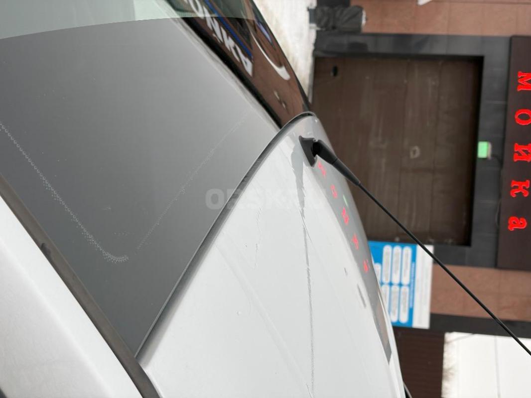 Пробег 174000. 2017 год, подогревы сидений, кондиционер, 7 мест. 3 собственника (по факту два). - Орск