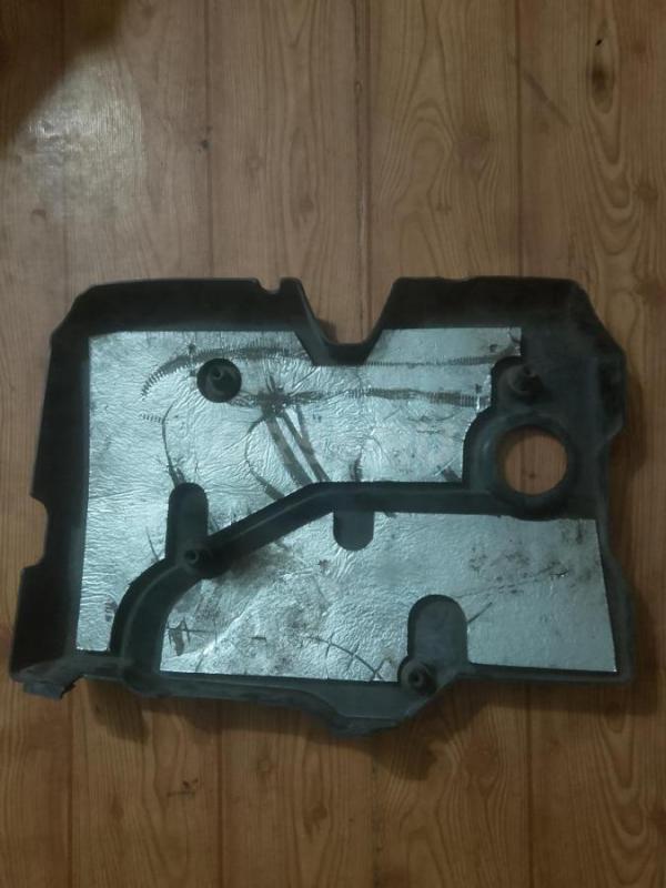 Крышка на двигатель ваз 2112 16кл. 1000руб. - Орск