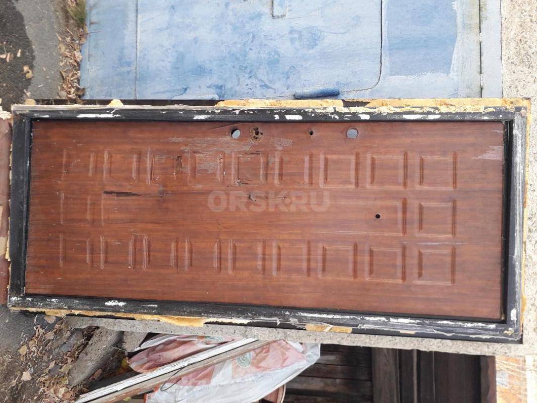 Металлическая входная дверь с коробкой. - Орск