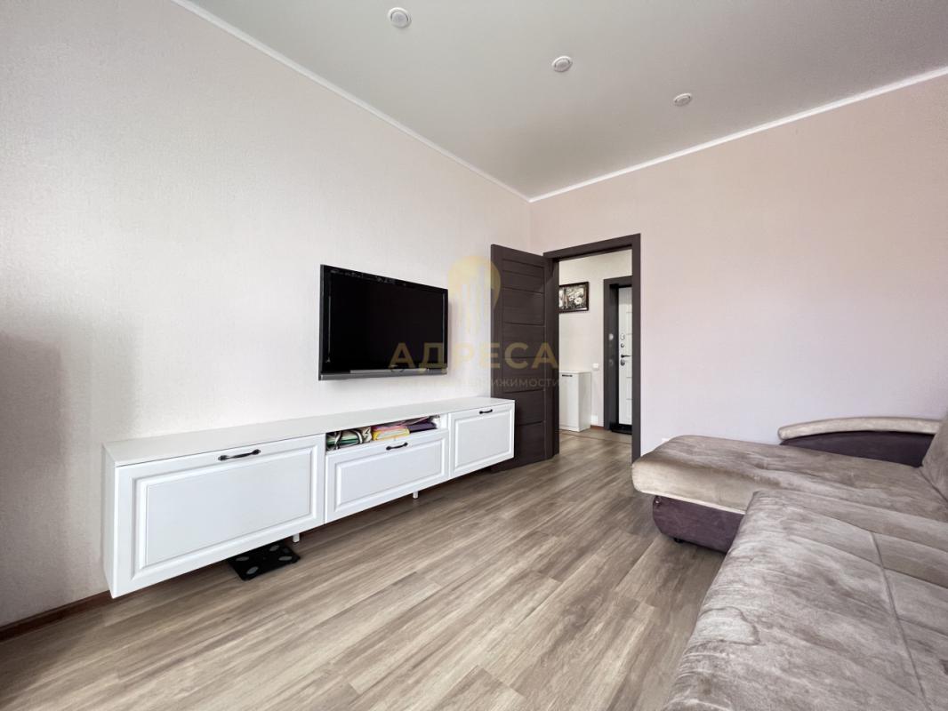 Продаётся тёплая, уютная квартира с удобной планировкой, общей площадью 35,2 кв. - Оренбург